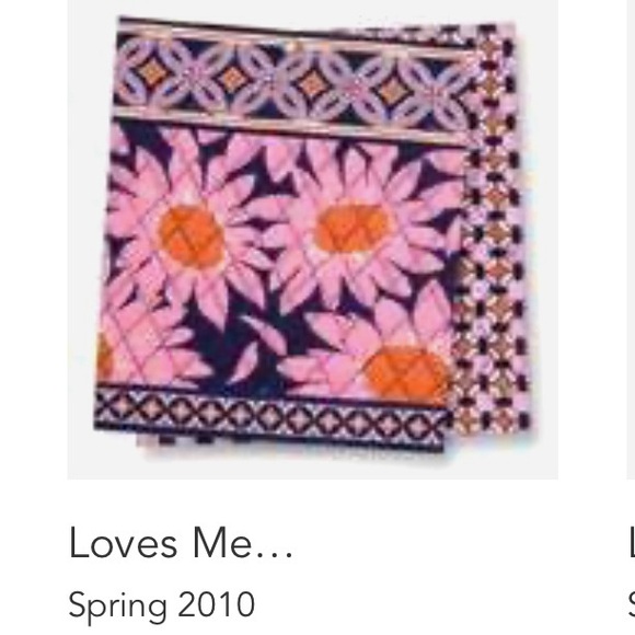 VERA BRADLEY Love Me… Large Duffle Bag 2 Handles Zip Top Pink Blue Daisies 2010 - Picture 12 of 12